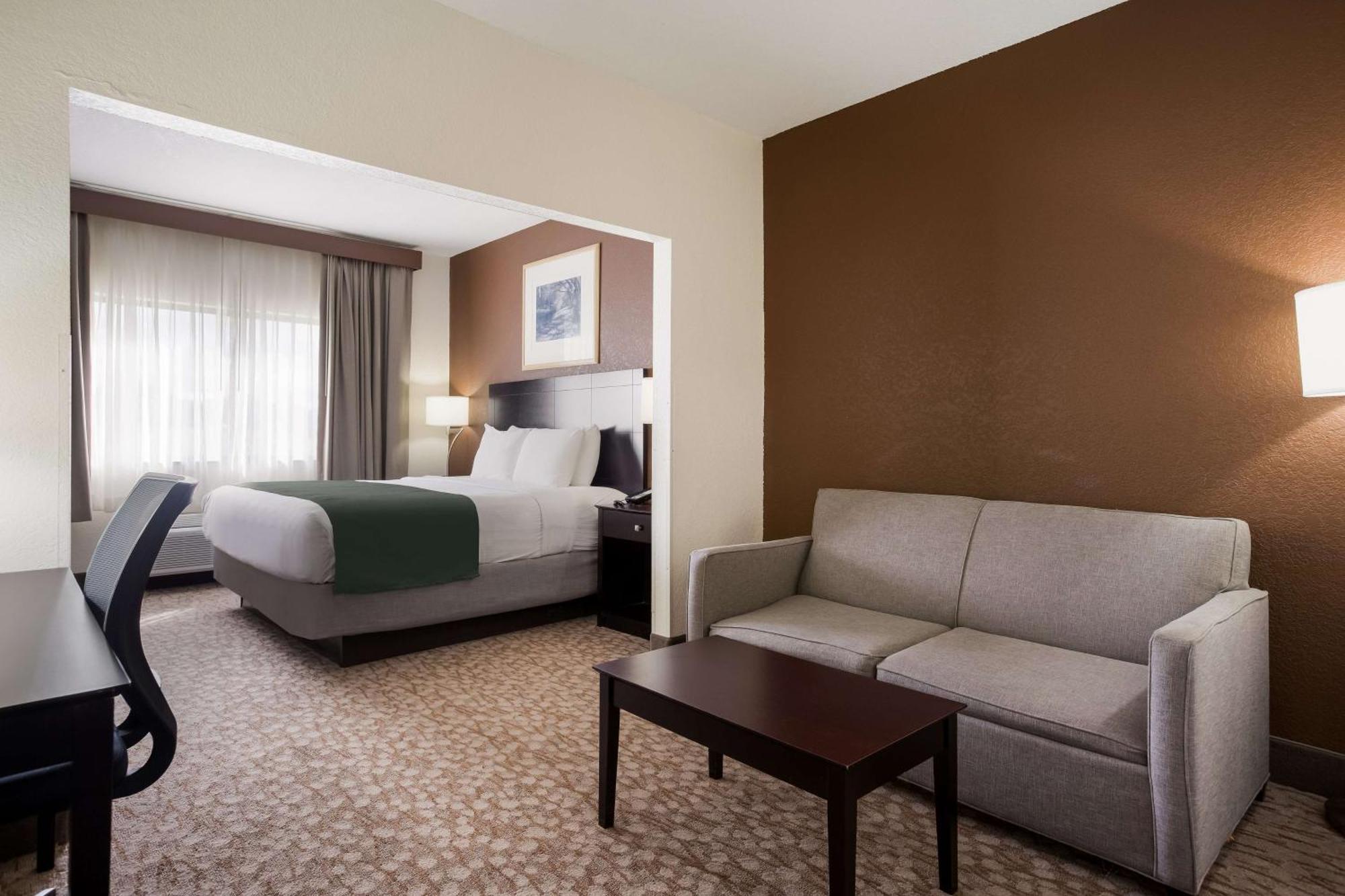 Best Western Kendallville Inn מראה חיצוני תמונה